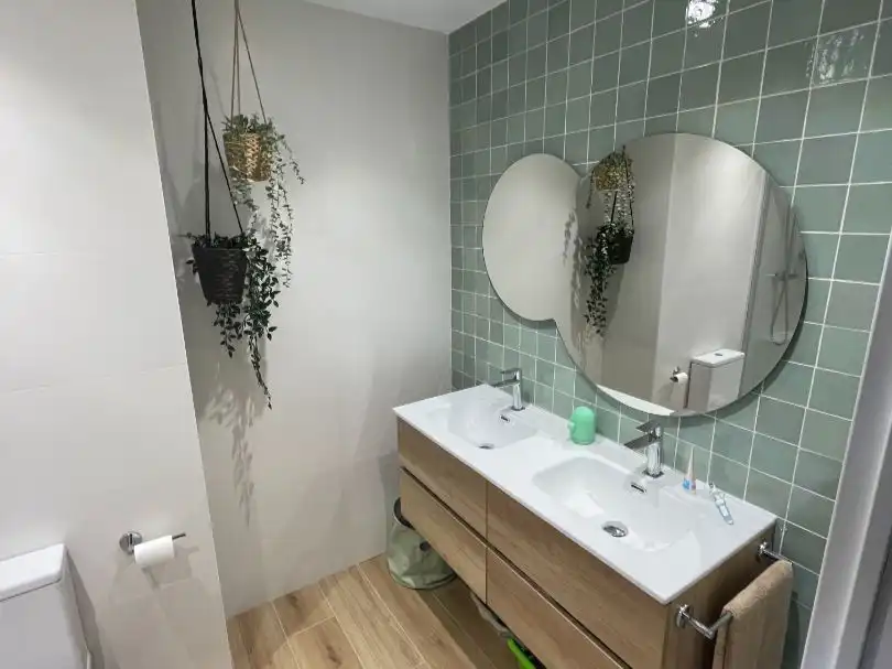 Badezimmer von Wohnung zur Miete in Brazomar