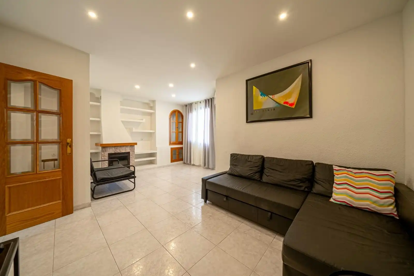 Sala d'estar de Apartament de lloguer en Alicante / Alacant amb Aire condicionat, Calefacció i Moblat