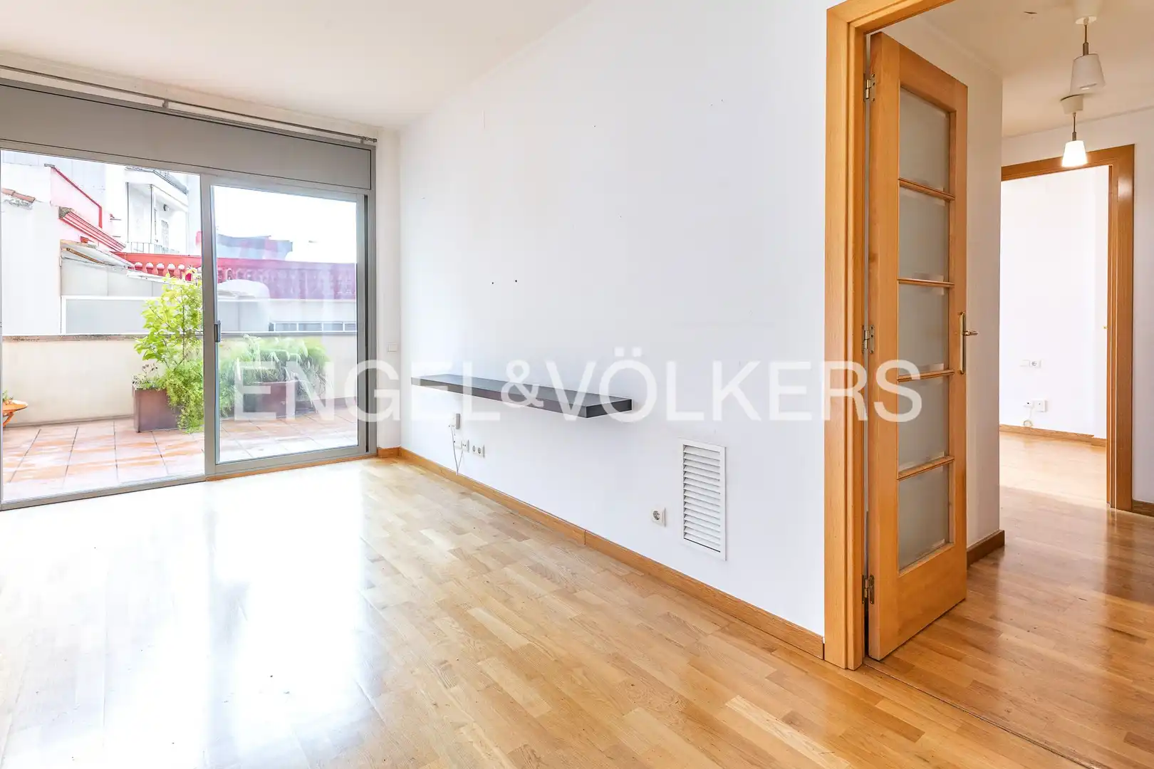 Exterior view of Flat for sale in Mataró  with Air Conditioner, Heating and Parquet flooring