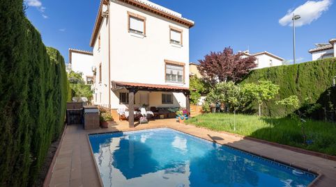 Foto 2 de Casa o chalet en venta en Calle Carmen Martin Gaite, La Zubia Ciudad, La Zubia