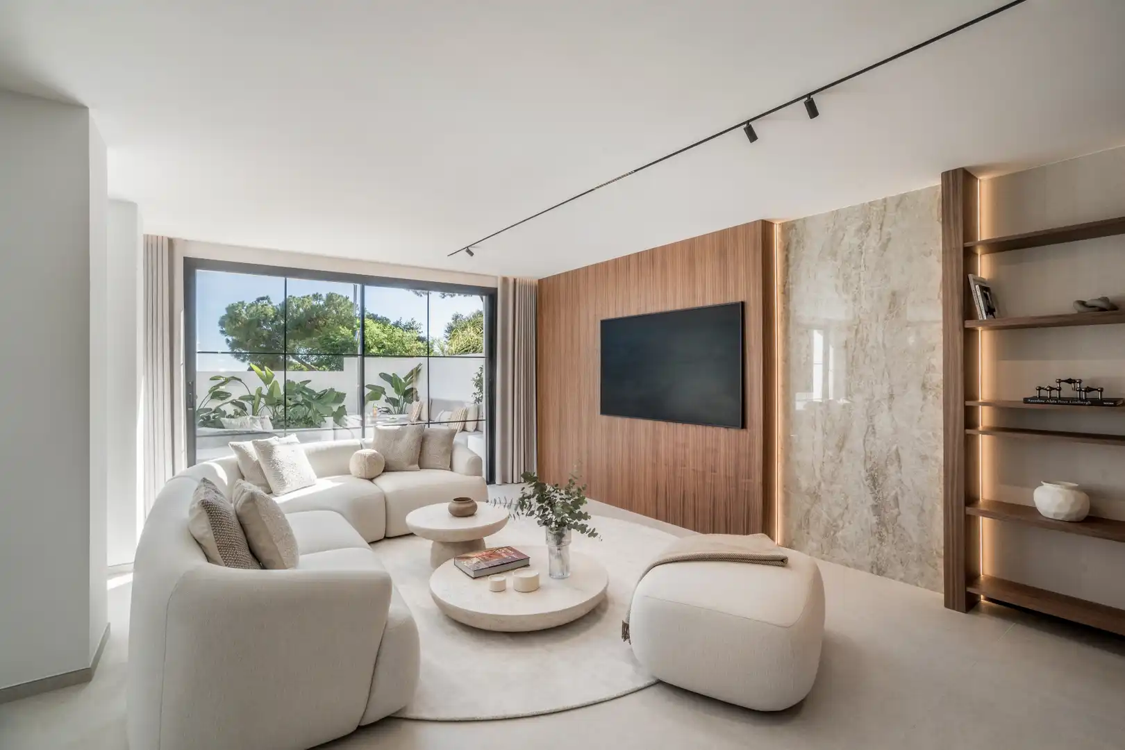 Villa mit Pool zum Verkauf in Nueva Andalucía, imagen 12