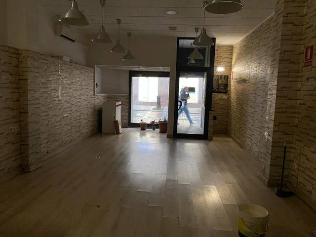 Local comercial en Alquiler en Carrer del Pare Llaurador, 3 en Ca n'Aurell