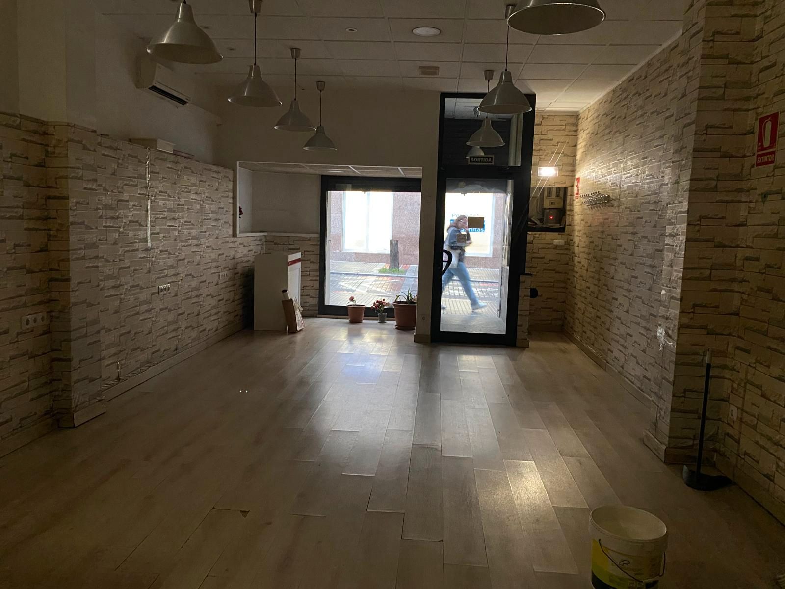 Premises for rent in Carrer del Pare Llaurador, 3, Ca n'Aurell, Ponent