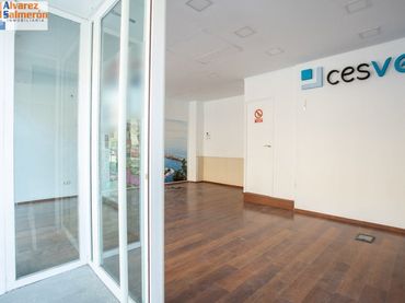 Local comercial en venda a Ronda