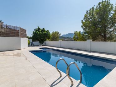 Casa amb jardí en venda a Cometa