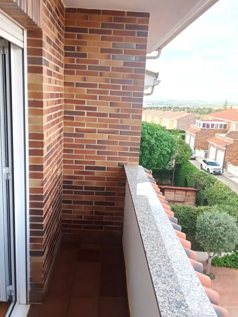 Balcony of Detached homes for sale in Carrascal de Barregas  with Heating, Private garden and Terrace