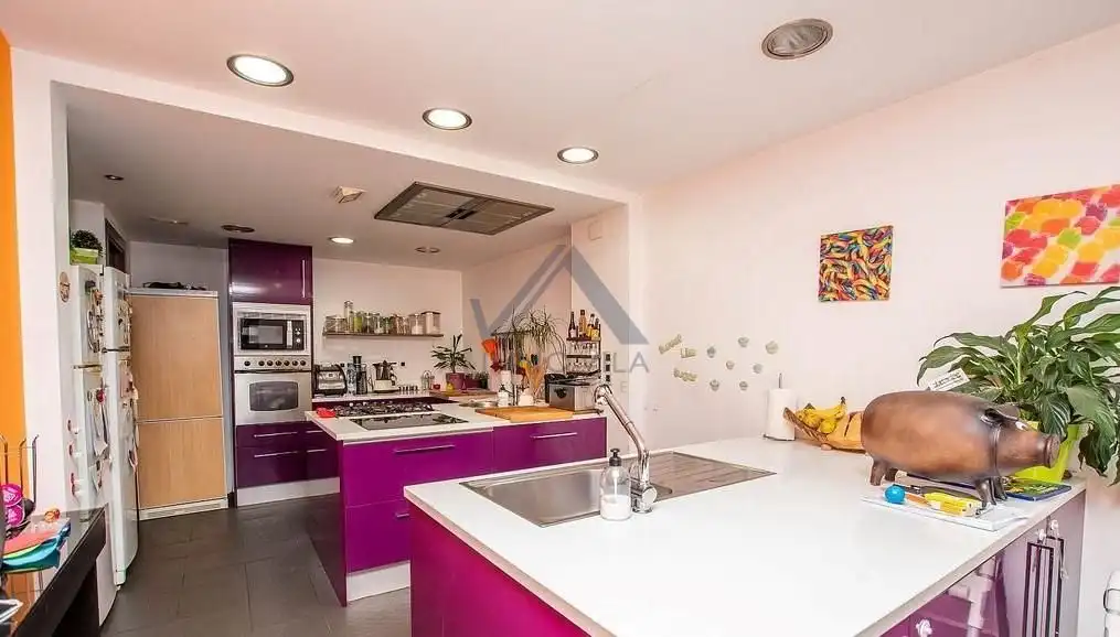 Casa amb piscina en venda a Josep Soler, imagen 16