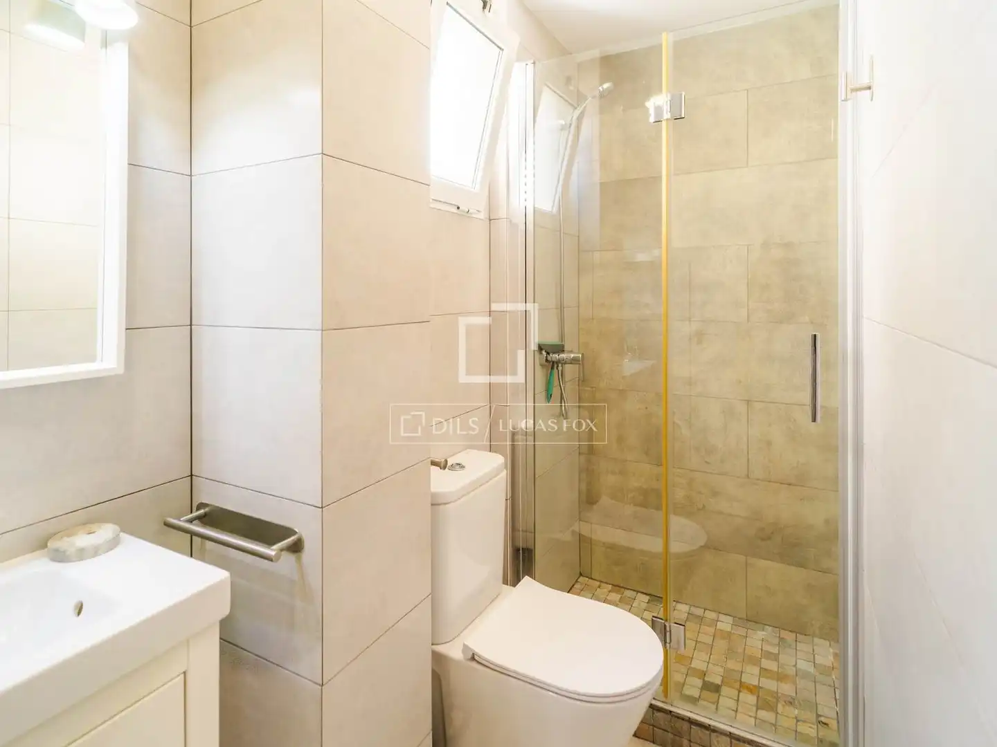 Bany de Àtic de lloguer en Valencia amb Aire condicionat, Parquet i Terrassa