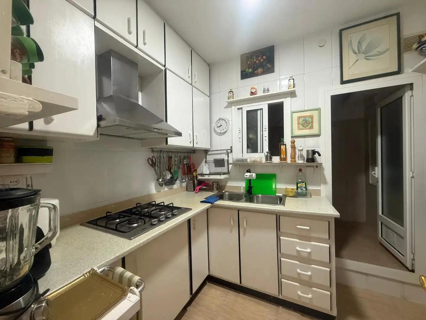 Kitchen of Flat for sale in Esplugues de Llobregat