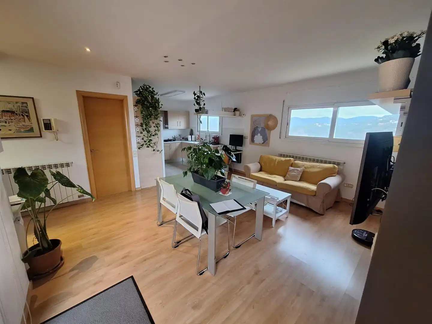 Sala de estar de Edificio en venta en Castellar del Vallès