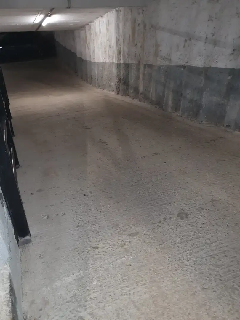 Garage zum Verkauf in Sant Boi de Llobregat