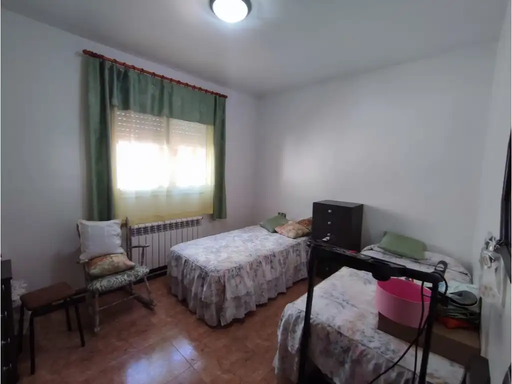 Bedroom of Houses for sale in Vidreres