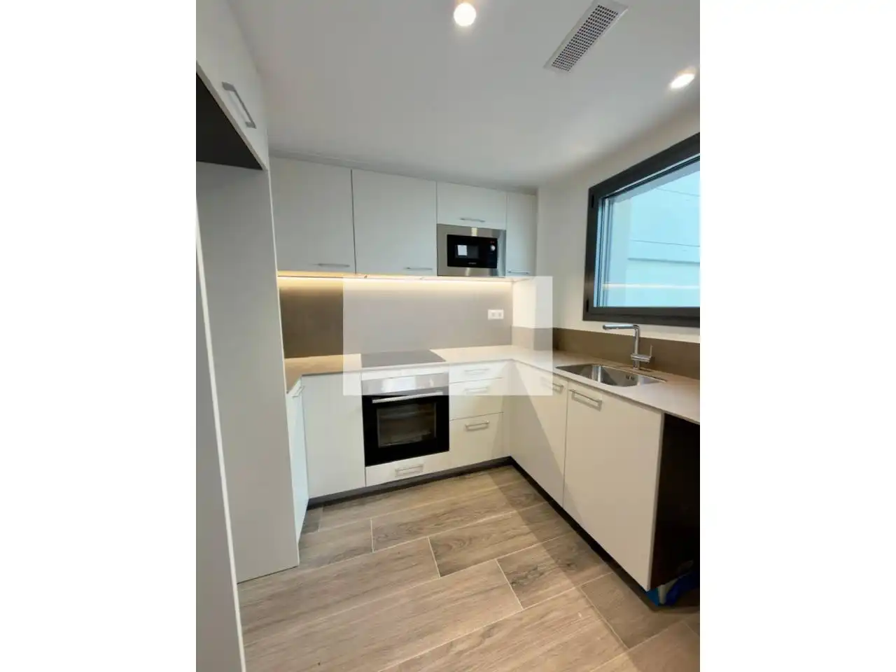 Cocina de Dúplex de alquiler en Sabadell con Aire acondicionado, Calefacción y Parquet