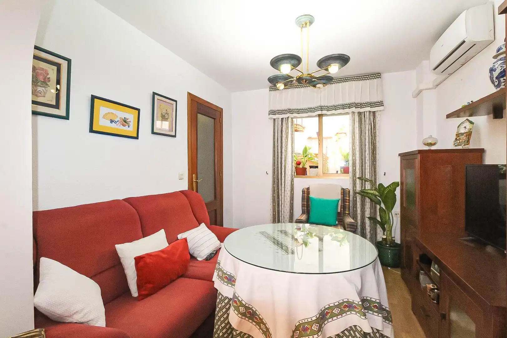 Living room of Houses for sale in Motril