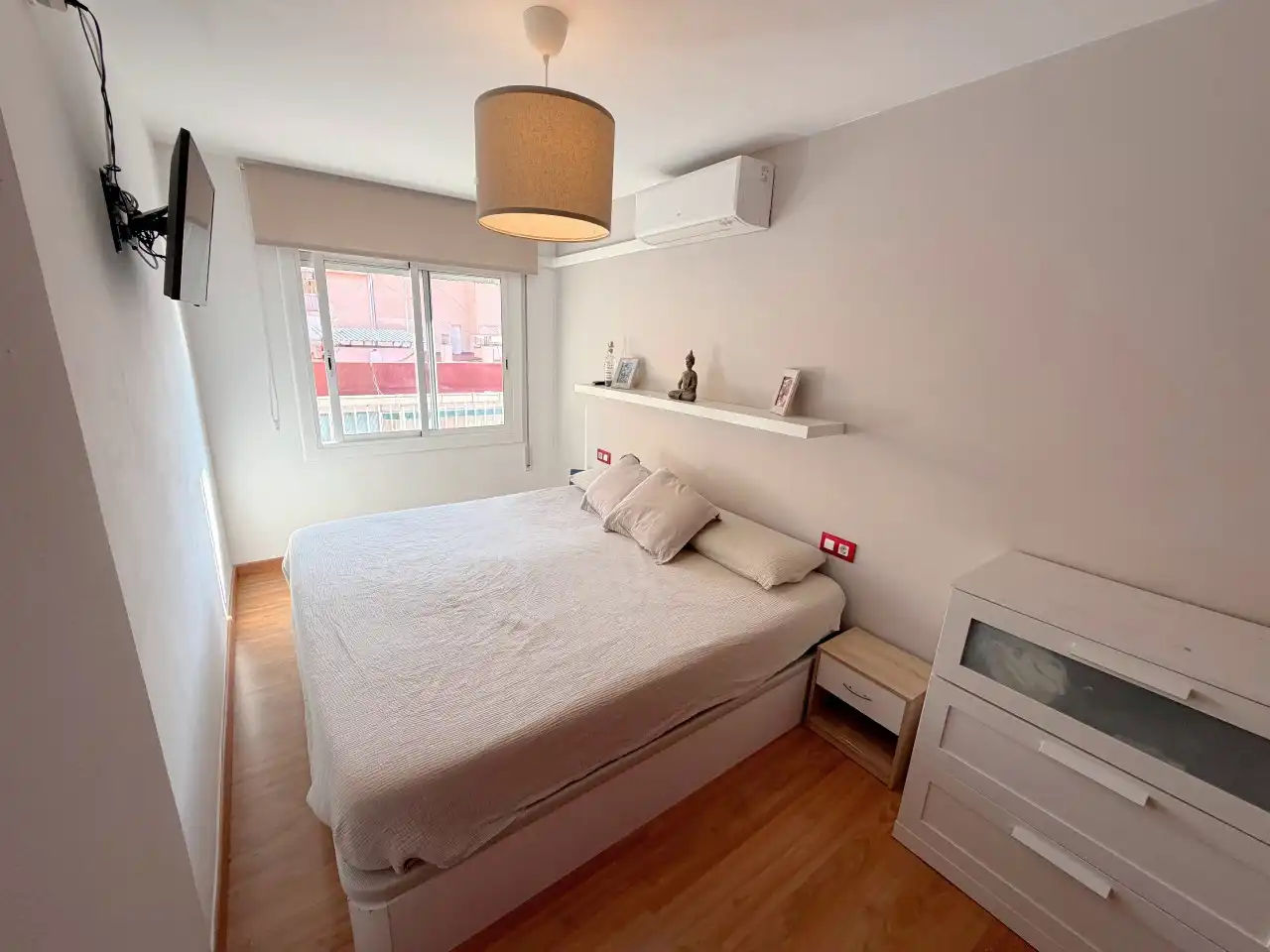 Bedroom of Flat for sale in Sagnier - Plaça de Catalunya