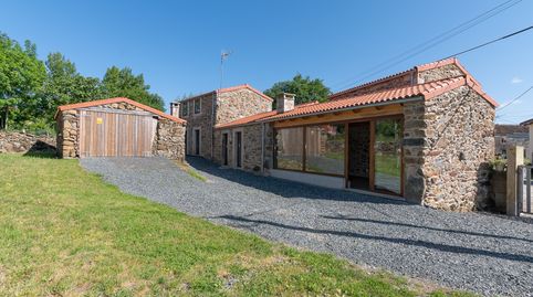 Photo 3 of Country homes for sale in Melide, A Coruña