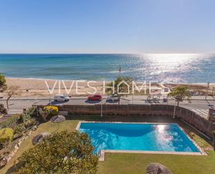 Exterior view of Flat for sale in Sant Vicenç de Montalt  with Heating, Furnished and Balcony