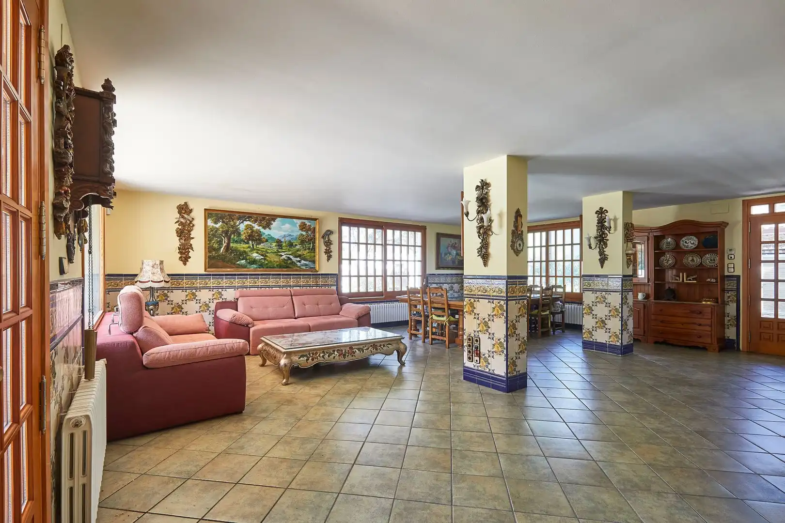 Sala de estar de Casa o chalet en venta en Sant Fost de Campsentelles con Calefacción, Jardín privado y Terraza