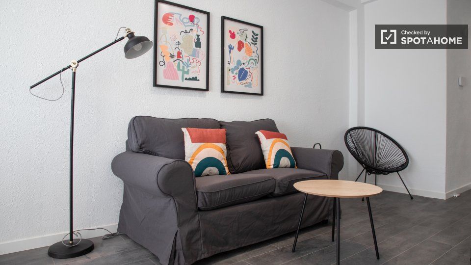 Flat to rent in Las Águilas