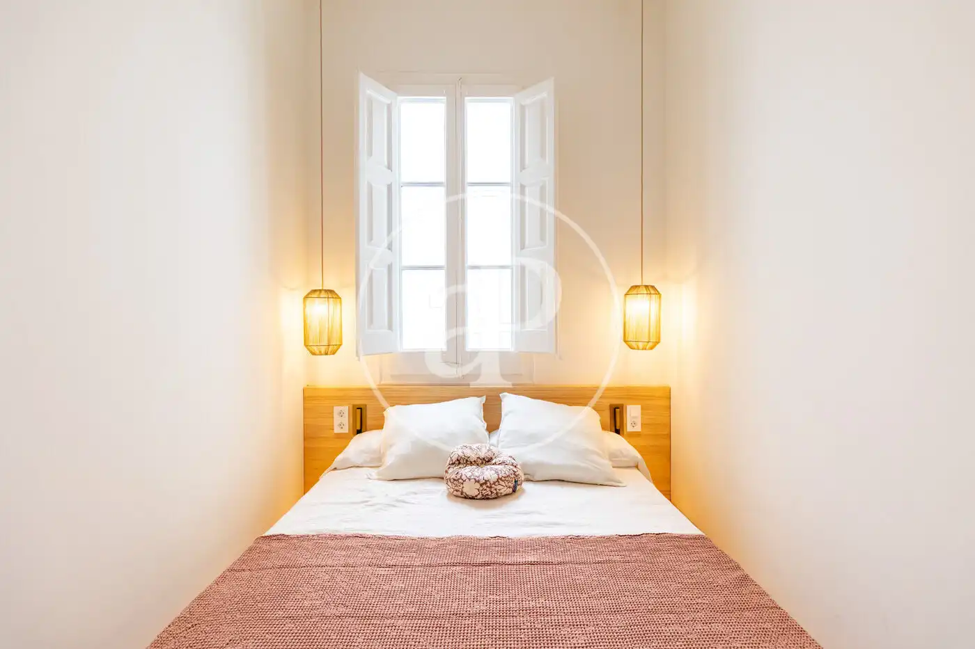 Schlafzimmer von Wohnung zum Verkauf in Barcelona mit Klimaanlage, Heizung und Möbliert