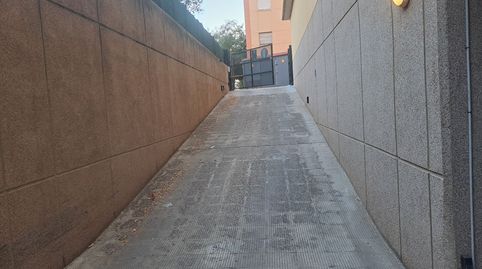 Foto 3 de Garaje de alquiler en Calle Águila Perdicera, 3, La Oliva, Sevilla Capital