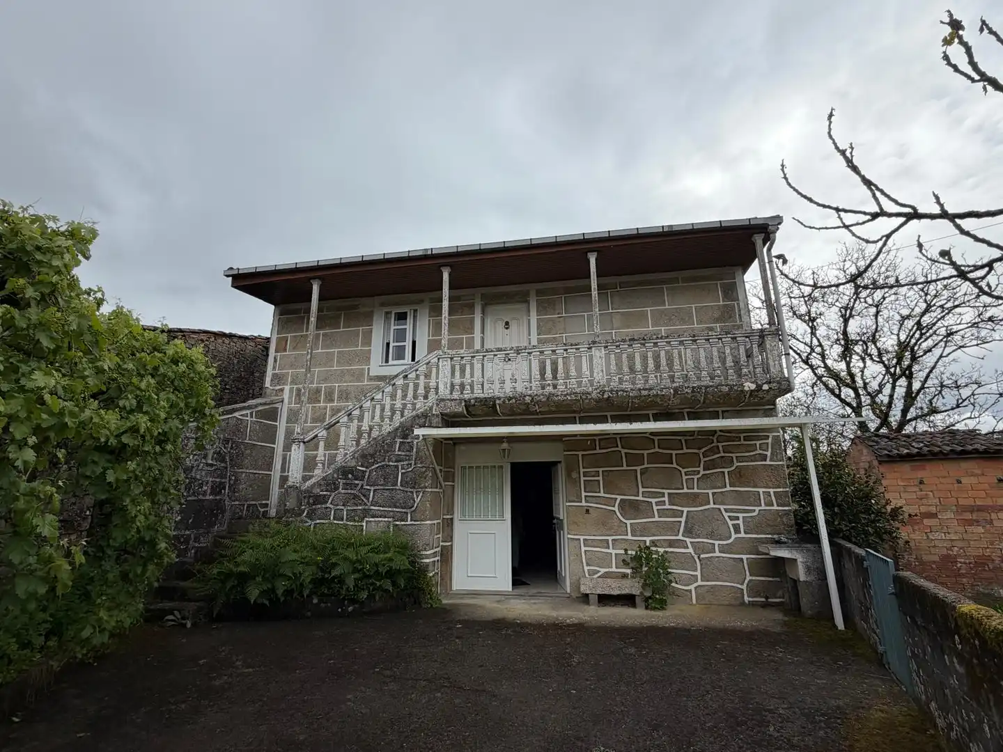 Vista exterior de Casa adosada en venta en Vilamarín con Jardín privado, Amueblado y Horno