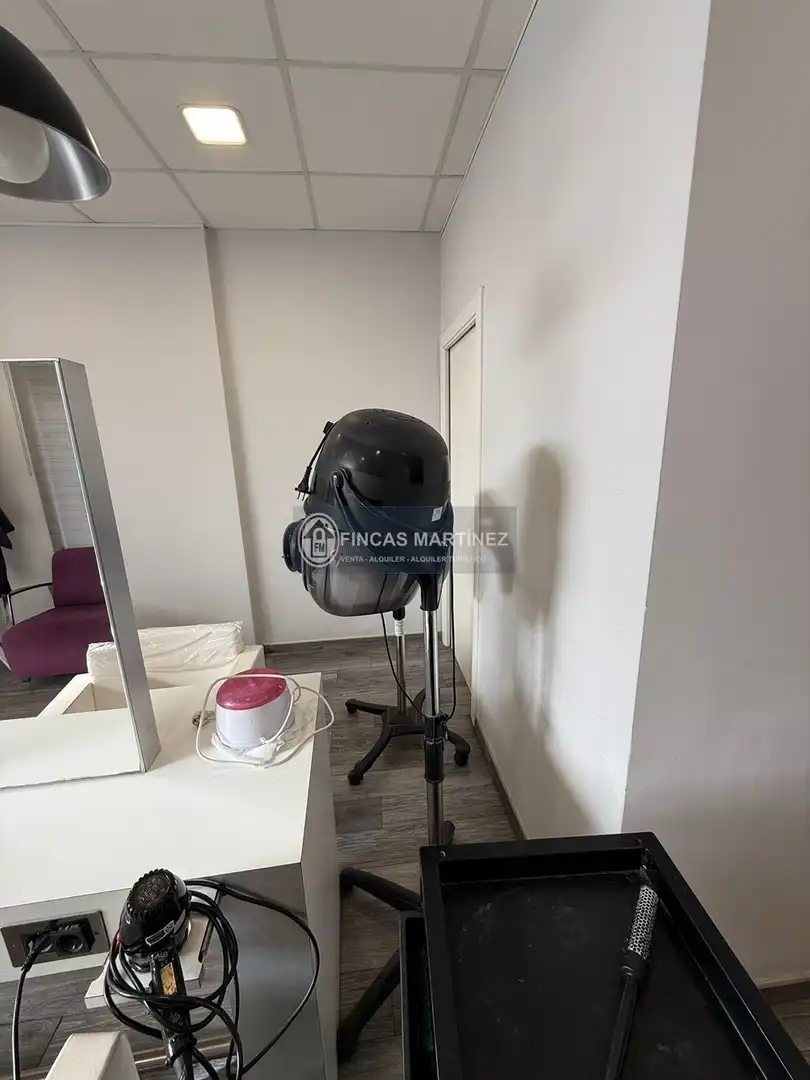 Business premises to rent in carrer extremadura, imagen 9
