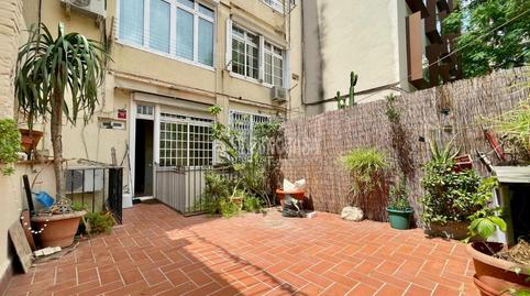 Foto 3 de Piso en venta en Sant Antoni, Barcelona