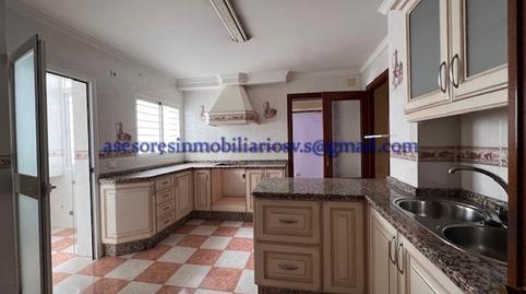 Photo 2 of Flat for sale in Calle Virgen de la Encarnación, La Calzada - La Florida,  Sevilla Capital