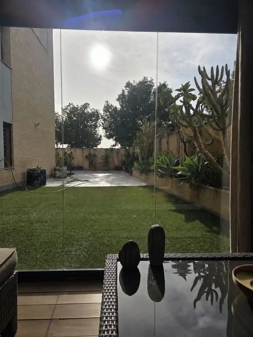 Jardí de Planta baixa de lloguer en El Campello amb Aire condicionat, Calefacció i Piscina