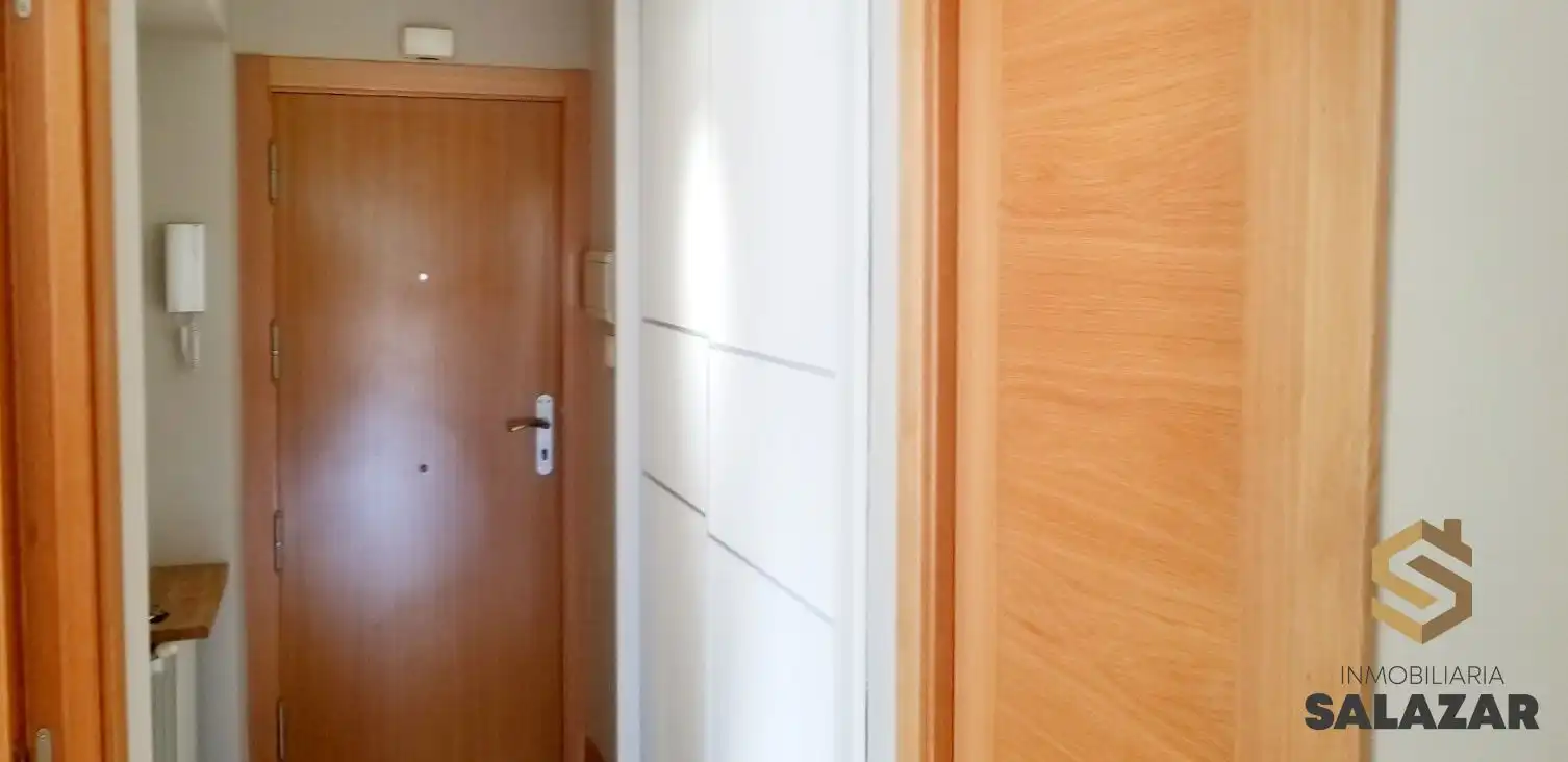 Wohnung zur Miete in Urduliz mit Heizung und Möbliert