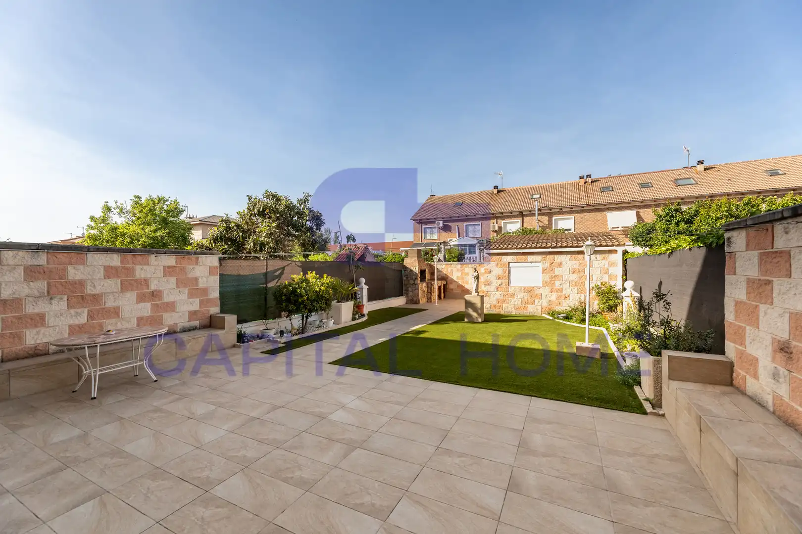 Garden of Houses for sale in Azuqueca de Henares  with Air Conditioner, Heating and Storage room