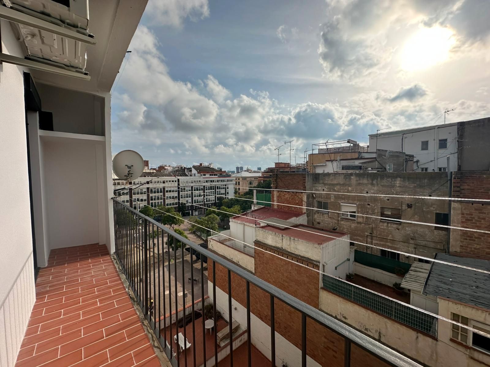 Vista exterior de Piso en venta en  Barcelona Capital con Aire acondicionado, Calefacción y Parquet