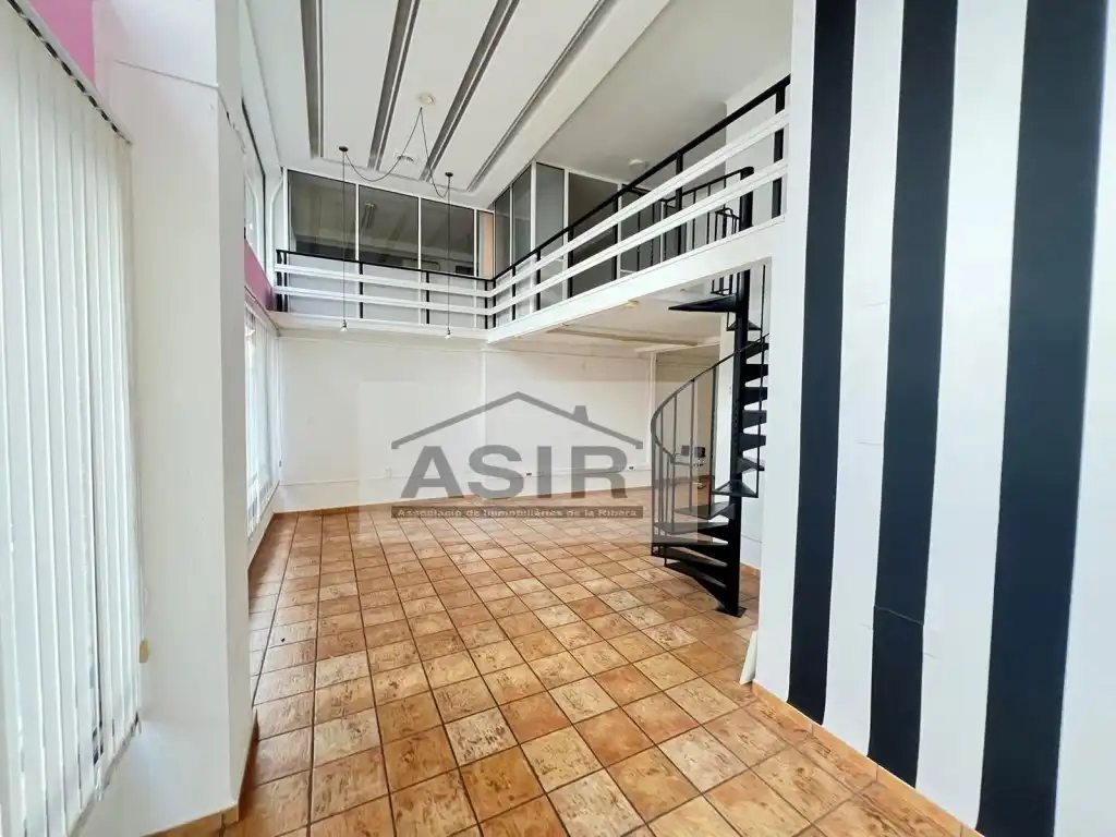 Local en venta en Algemesí con Aire acondicionado