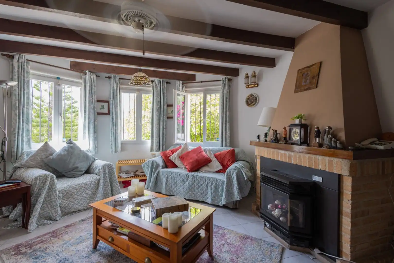 Sala de estar de Casa o chalet en venta en Alcalalí con Aire acondicionado, Calefacción y Terraza