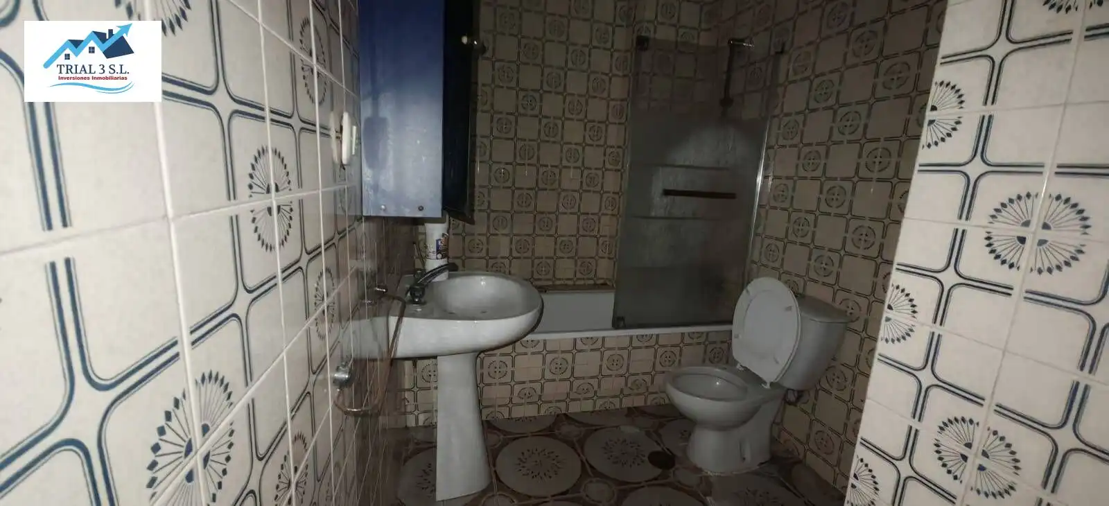Bany de Casa o xalet en venda en Sevilla