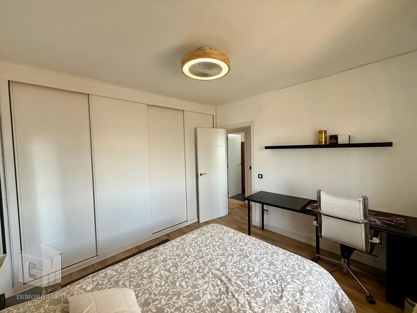 Bedroom of Detached homes for sale in Arroyomolinos (Madrid)  with Air Conditioner, Heating and Private garden