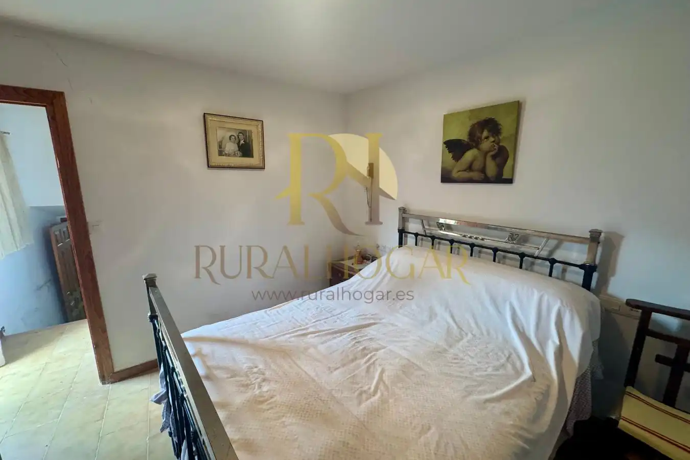 Bedroom of Houses for sale in Prados Redondos  with Storage room and Internet
