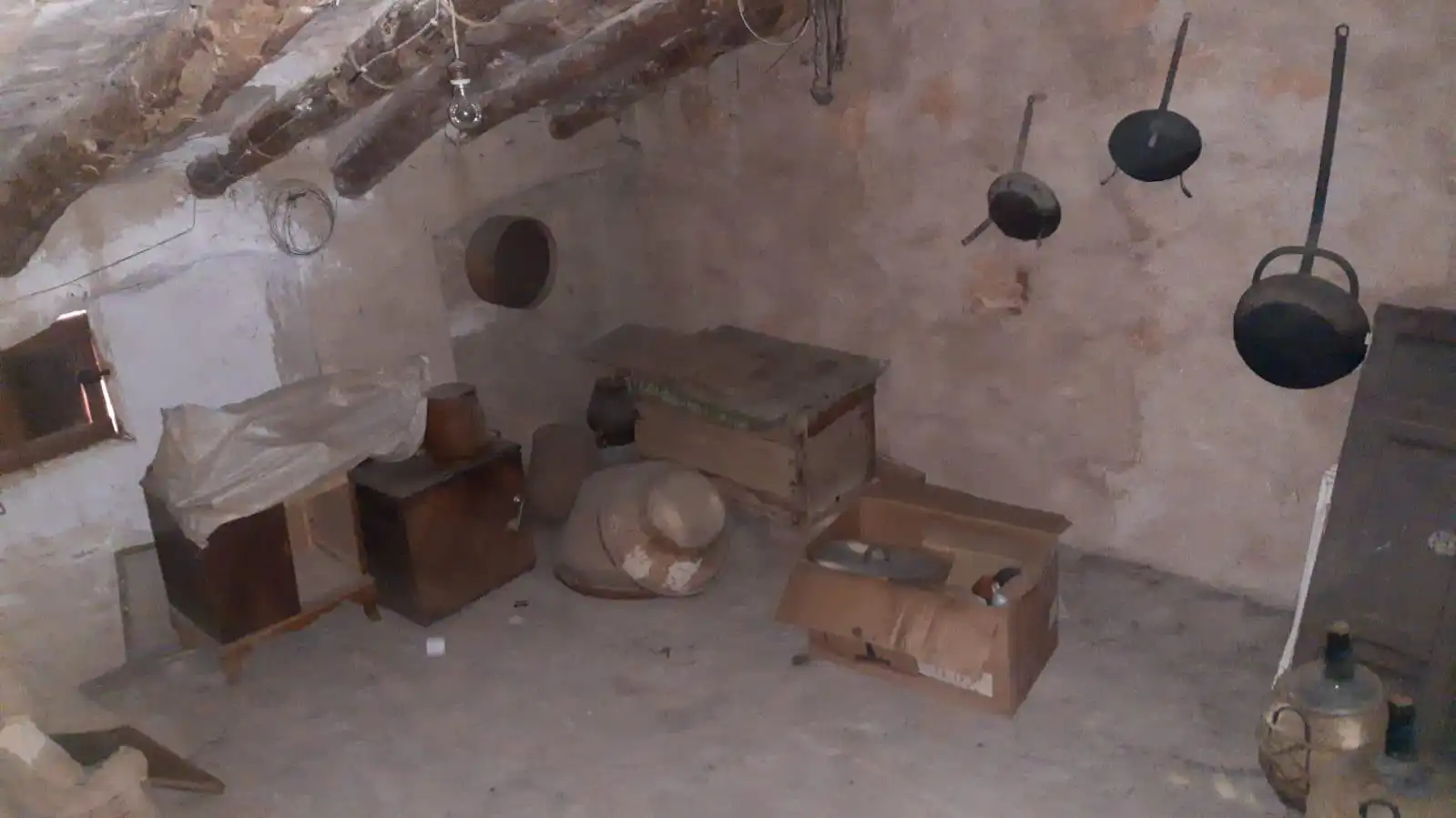 Casa adosada en venta en Montealegre del Castillo