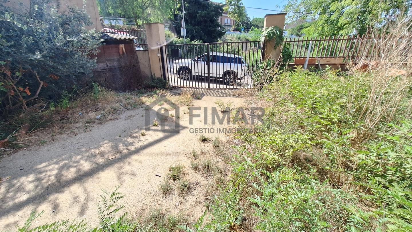 Local en venda en Tiana