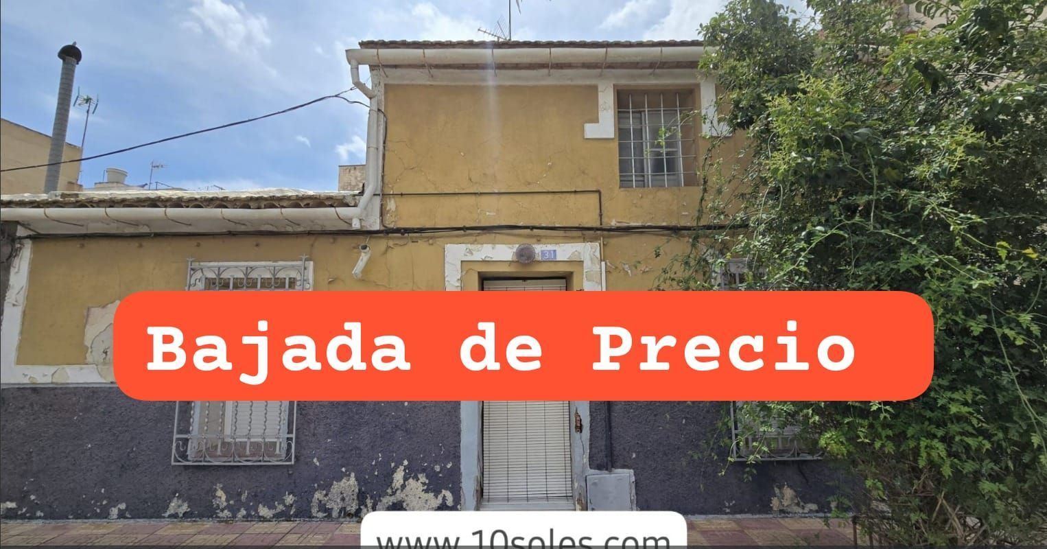Exterior view of Single-family semi-detached for sale in Jacarilla  with Storage room