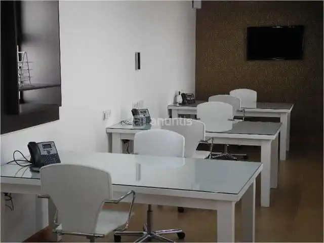 Oficina de lloguer en Melilla