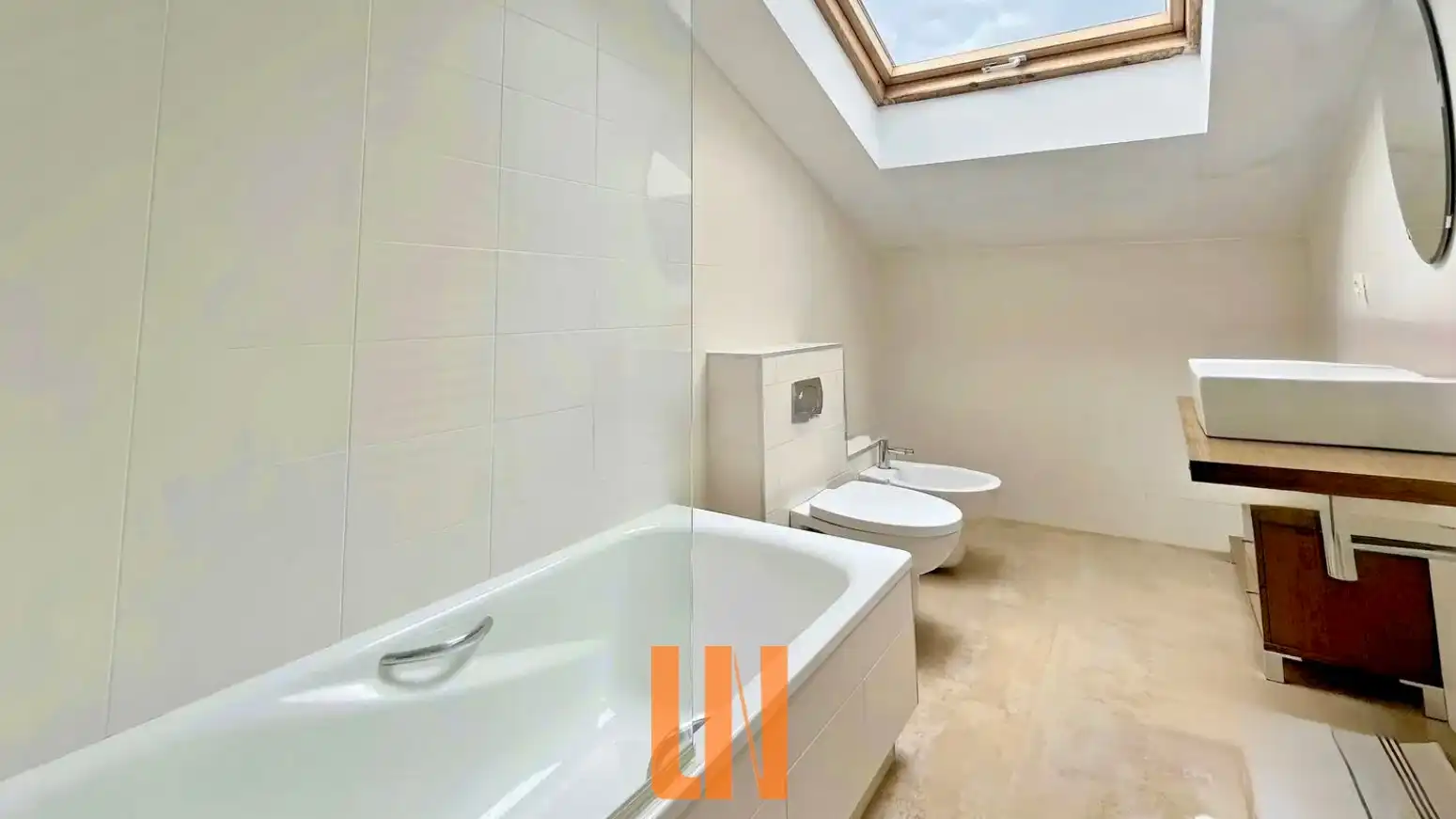 Bathroom of Houses for sale in Miño  with Heating, Private garden and Parquet flooring