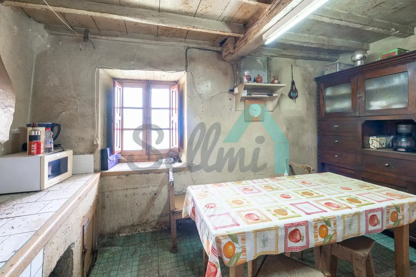 Küche von Einfamilien-Reihenhaus zum Verkauf in Quirós mit Privatgarten und Terrasse