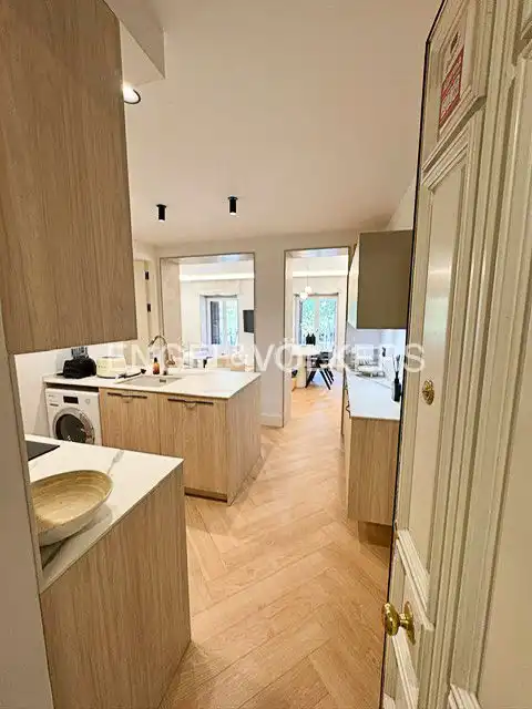 Kitchen of Flat for rent in Madrid  with Air Conditioner, Heating and Furnished