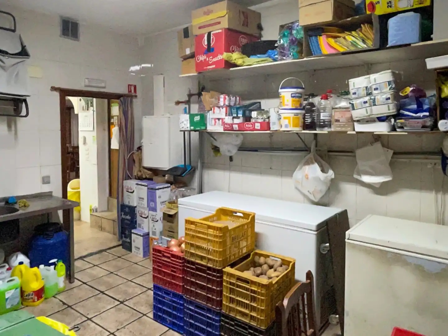 Local en venda en Sagunto / Sagunt amb Aire condicionat i Moblat