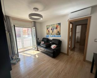 Exterior view of Flat to rent in  Madrid Capital  with Air Conditioner, Heating and Terrace