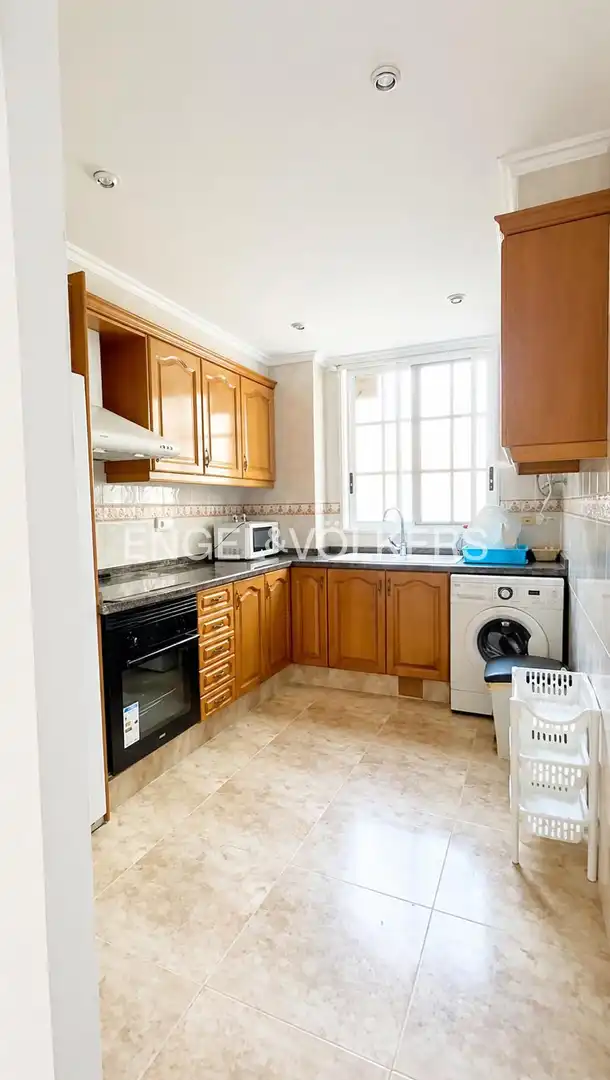 Cocina de Piso de alquiler en Valencia con Calefacción y Amueblado