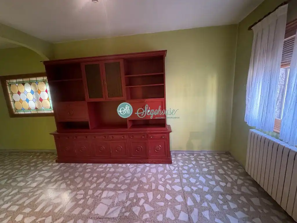 Bedroom of Houses for sale in Segovia  with Heating and Terrace