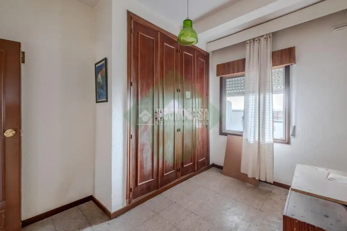 Habitación de Piso en venta en Madrid con Calefacción y Terraza